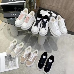 Luxury Casual Sneaker Winter Sneaker Cuir Sneaker Designer Womans Chaussures Out Office Sneaker Shoes Men Femmes Sports Famous Fashion Chaussures Taille 35-41