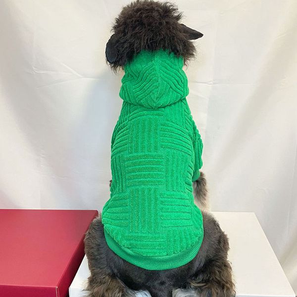 Ropa informal de lujo para perros de peluche, sudaderas con personalidad de tela de toalla verde para mascotas, sudaderas con capucha para exteriores de Bulldog Schnauzer