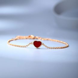 Luxury Cham Family Love Red Chalcedony Bracelet Bijoux de luxe de haute qualité pour femmes cadeaux d'anniversaire Rose Gold Exquis 925 Bracelet de bijoux en argent