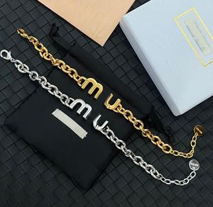 Luxe Chain Armbanden Vrouwen Mannen Modieuze Designer Merk Brief Rvs Armband Koord Ketting Vergulde Zilveren Polsband Mode-sieraden Accessoires