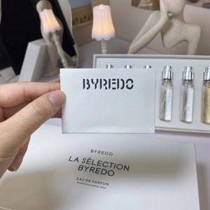 Luxury Charming 12ml Byredo Perfume 6pcs Muestra de perfume de tubo de ensayo Fragancia en aerosol Bal d'Afrique Gypsy Water Mojave Ghost Blanche 6 tipos de Perfume Parfum de alta calidad