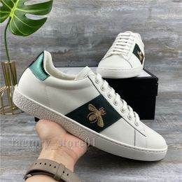 Top Qualité Casual Chaussures Hommes Femmes Plate-Forme Chaussures En Cuir Mat Tennis Peau Skateboard Chaussure Ace Bee Stripes scarpe Broderie serpent