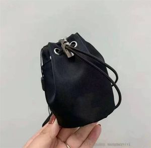 Luxury Children Purse Dedigner Girls black nylon bucket bag kids Line-up one shoulder bags mini wallet A7730