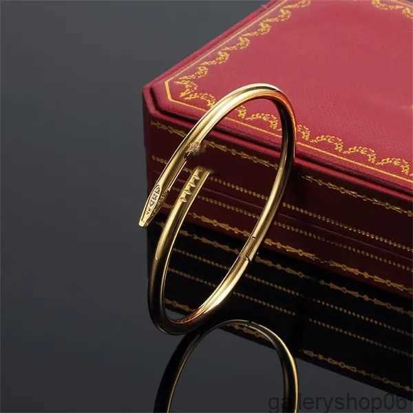 Bracelet de luxe classique de créateur, bracelet à ongles, mode unisexe, manchette, couple, bijoux en or, cadeau de la Saint-Valentin, 01vw8m