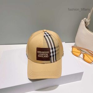 Diseñadores clásicos de lujo Sombrero Gorra de béisbol Casqueta de rayas clásicas Gorras de calle Moda Béisbol Mujeres y hombres Gorra de sombrilla Gorras deportivas Regalo de viaje al aire libre