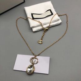 Colliers d'or classiques de luxe Bijoux de mode G Colliers Pendants Colliers pendentifs de mariage