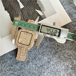 Luxe 2024 klassieke stijl horloges diamantheren vrouwen automatische beweging sweep polshorloges ontwerper dames horloge