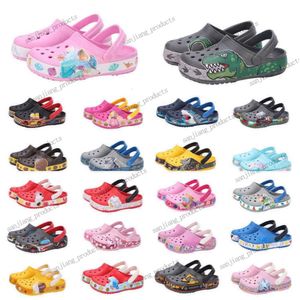 Zuecos de lujo para niños, niñas, niños, bebés, niños, sandalias de diseñador, diapositivas, zapatillas, estudiantes, diapositivas, dibujos animados, perro, unicornio, coche, zapatos impermeables, zapatillas de deporte de enfermería del hospital c8-J3