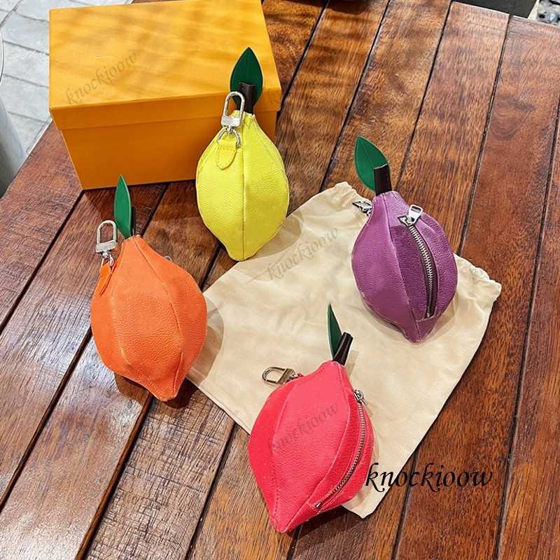 Purse de moeda de luxo Mini Mini fofo de moda lúdica saco de forma de fruta -chave fêmea fêmea batom saco de marca de marca 230527