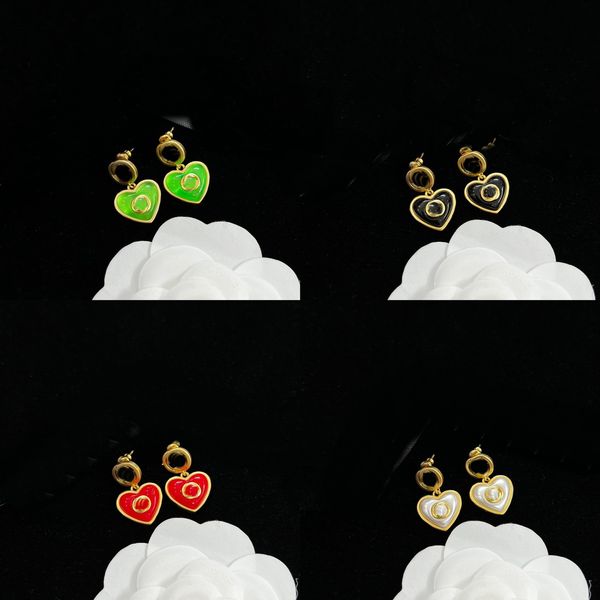 Gemme de couleur de luxe Créateur de clous d'amoureux Boucles d'oreilles créoles pour femmes Clous d'oreilles Alphabet Boucles d'oreilles Coffret à bijoux Coffret cadeau Saint Valentin fiançailles avec boîte CGUE6 -- 01