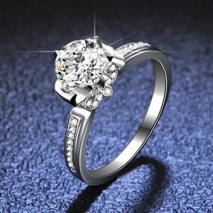 Luxe Coronal Crown Ontwerp PT950 Platina Ring Ronde 1 Karaat Diamanten Ringen voor Vrouwen Bruid Bruiloft Sieraden 240307