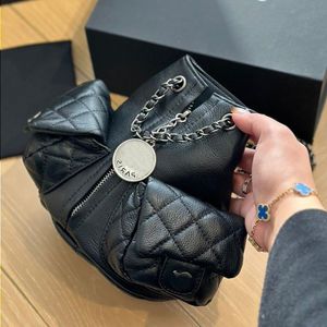 Luxe Koeienhuid Tas Dames Rugzak Designer Schoudertas Metalen Badge Rits Tas Mini Kikkervormige Tas Gewatteerde Tas Met Diamantpatroon Aankoop B