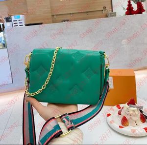 Luxury Cross Body Body Femme Fashion Sacle Chain Chain Sac Coussin Designer Handsbags Totes Pursets Portefeuilles Embrayage Messenger Evenage Crossbody Body Sac à dos Dhgate