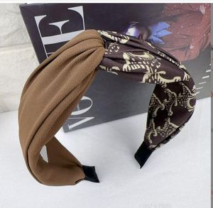 Luxe Cross Hoofdbanden Stoffen haarbanden Bandana's voor Vrouwen Hoge Kwaliteit Designer hoofdband Headwraps Bandana Gift Dropship