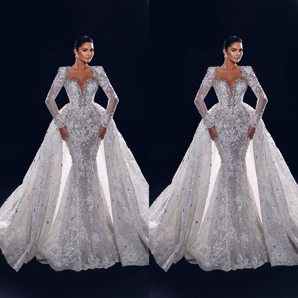 Vestidos de novia de sirena de cristal de lujo, vestidos de novia con diamantes, ilusión de tren desmontable, manga larga con cuentas, cuello en V, bata de tren de barrido