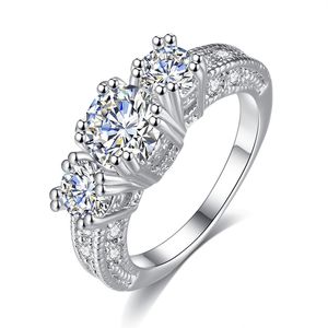 Anillos de piedras preciosas de circonia cúbica de lujo, tres piedras CZ, anillo de diamantes de boda chapado en oro y plata para mujer, joyería de compromiso para mujer