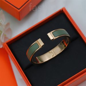 Luxe manchet armband sieraden ontwerper armbanden voor vrouwelijke paren stijl punk vakantiegeschenken pulsera vergulde kleurrijke metalen heren armbanden mode klassieke c23