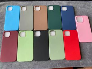 Luxe schattige telefoonhoesjes voor iPhone 14 13 12 11 Pro Max XR 8 7 6 Plus XS 11 Soft TPU Frosted Solid Color Protective Sheeve Samsung Huawei Xiaomi