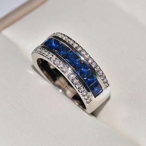 Luxury CZ Circon Diseñador Anillos chinos para mujeres Corea Moda Corea Siltar brillante Cristal azul cuadrado Diamante Diamante Anillos Amor Dinger Anillo Joyería