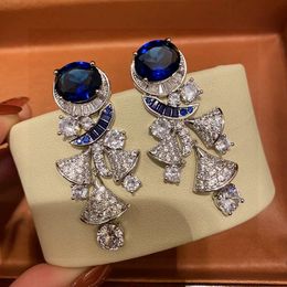 Pendientes colgantes de lujo Cobre Cristal completo Diva Dream Diseñador de la marca Cristal completo Azul Multi Forma de ventilador Pendientes colgantes con dijes para joyería de mujer