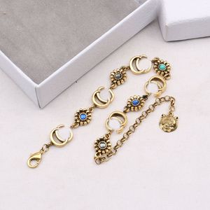 Brazaletes de diseño de lujo Marca Carta Pulsera Cadena Mujeres famosas 18K Chapado en oro Crysatl Rhinestone Perla Pulsera Cadena de eslabones Pareja Regalos Accesorios de joyería