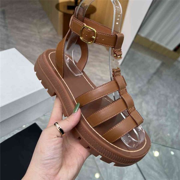 Design de luxe sandales 2023 mode Celins femmes été talons hauts en cuir croix à lacets étudiant pantoufles décontractées 01-09