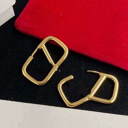 Luxe ontwerper 18K Gold Letter Earring Fashion Simple Earrings Dames Wedding Party Birthday Gift Sieraden