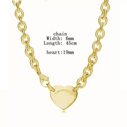 Designer de luxe 19mm coeur collier femmes en acier inoxydable mode Couple rond bijoux cadeau pour petite amie noël en gros