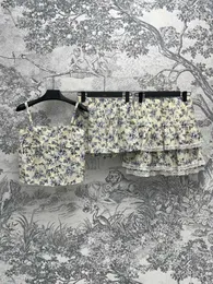 Luxe ontwerper 2024 Zomer Women Sweet Flower Printing Tank Tops Street Wear Mouwloze top voor vrouwelijke casual modevest