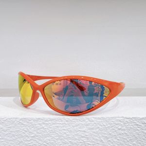 Diseñador de lujo 90S Gafas de sol ovaladas Naranja Negro Moda Hombres Mujeres Vestido de anteojos Fiesta de calidad superior Desfile de moda Gafas BB0285S con caja