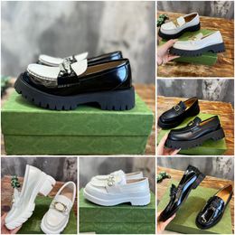 Luxe designer herfstberoemdheid met bij kleine leren schoenen platform platform damesschoenen nette schoen dames hoge kwaliteit echt leer Zwarte Lug rubberen zool