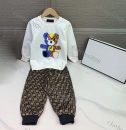 Luxe ontwerper Autumn Winter Nieuwe Western Style Clothing Sets European American Fashion Big Boys and Girls Fleece broek met lange mouwen Pak Kinderkleding Topmerk Kledingtopmerk