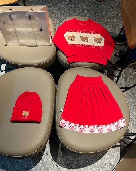 Survêtements de bébé de luxe tricotés pour filles costumes taille 100-160 ours jacquard pull pour enfants jupe plissée chapeau d'hiver Oct20