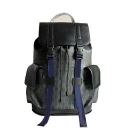 Sac à dos de créateur de luxe Men de voyage Sac de marche Rucksack Classic Fashion Backpack Outdoor Knapsack Man Sac à dos Double Boutelles