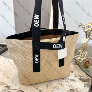 Sac de créateur de luxe 2024 Printemps / été Nouveau sac tissé Fashion Crochet Handbag Sac à main de grande capacité Sac à provisions de vacances Sac tissé Paille Vente d'usine