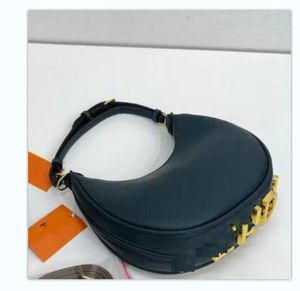 Sac de concepteur de luxe Fendedideigner Sac à bandoulière sac disco sac en cuir sac en cuir bracelet en cuir réglable sac à main