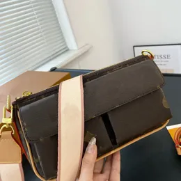 Sac de créateur de luxe Femmes en cuir authentique Nouveau sac d'ambiance Sac à bornes Bolles de sac à main