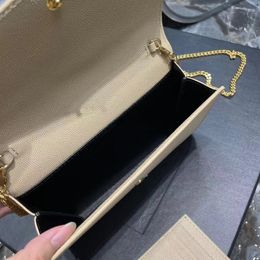 Sacs de créateurs de luxe sac enveloppe Mini sac à bandoulière en cuir de veau beige bandoulière Qiuaiity UPTOWN CHAIN WALLET HAYBRICK Vente directe d'usine