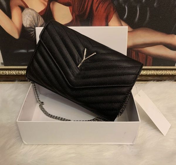 Sacs de créateurs de luxe Femmes Chaîne Sliver Sac crossbody Pu Le cuir sac à main fourre-tout COUVERT