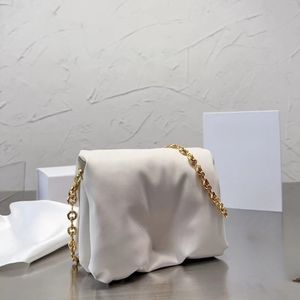 Bolsos de diseñador de lujo Bolso de hombro para mujer Mujer Classic Bread Cloud Avanzado Bolso inflable lindo y de moda con donut Cadena de metal Tamaño 22 * 13 cm HDMBAGS2023