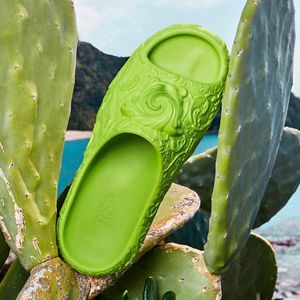 Slip de goma 3D Diseñador de lujo Sandale Sunny Beach Sliders de alta calidad Sandalia de deportes de calidad