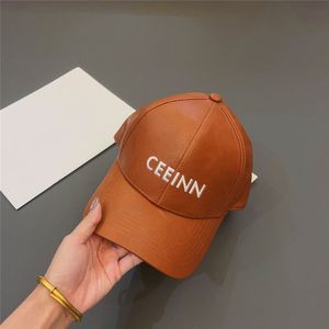 Luxe designer honkbalpetten voor vrouwen mannen mode lederen emmer hoeden herfst bruin zwart casquette brief borduurwerk c gemonteerde hoed