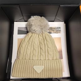 Bonnet de luxe de styliste, chapeaux tricotés thermiques, à la mode, pour hommes et femmes, casquette chaude de haute qualité, automne et hiver
