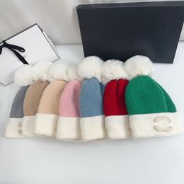 Luxe designer beanie hoeden herfst winter thermische gebreide mutsen modemerk dubbele letters splitsen kleuren schedel hoed voor mannen en vrouwen warme muts hoge kwaliteit 14 stijl