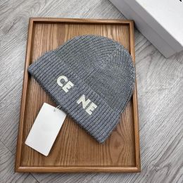 Luxe Designer Beanie letter ventileren muts ventileren Gebreide muts borduurwerk Warm veelkleurig Klassiek trend herfst winter Elegantie veelzijdig G2312286PE-3