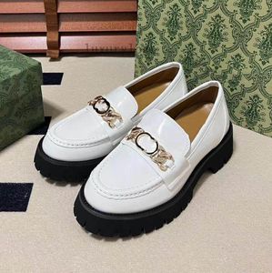 Luxe designer bijenloafers schoen herfst beroemdheid met bijen kleine leren schoenen platform platform damesschoenen jurk schoen dames hoge kwaliteit echt leer 06