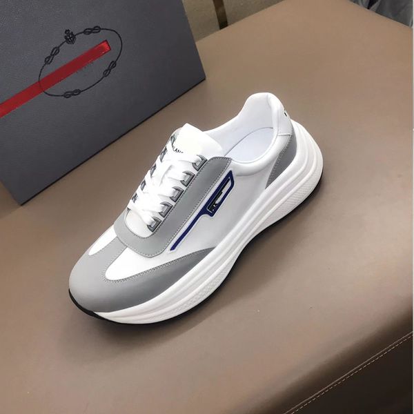 Diseñador de lujo Black Casual Sneakers Zapatos de viaje Plataforma para hombres Zapatos de papá Lace-up Little White Shoes White Training Shoes Board Board Zapatos