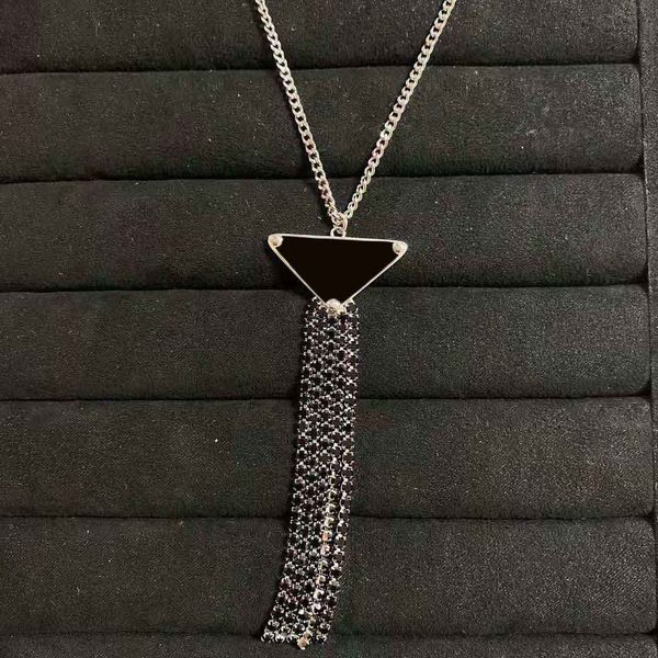 Designer de luxe noir Triangle collier gland unisexe colliers anneau pendentif boucles d'oreilles même série anneaux Cool bijoux cadeau