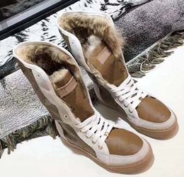 Boots de créateurs de luxe Boots féminins en laine en bois en bois neige noir brun cuir en cuir classique en cuir bottes de luxe Boots de neige hiver311