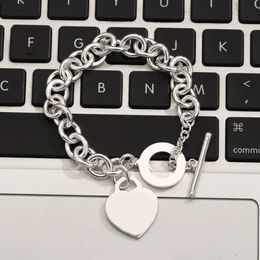 Luxe designer armband 100% 925 Sterling Silver Classic Key Heart Bracelet Gift Exquisite Wedding Domans Bracelet Sieraden Gift